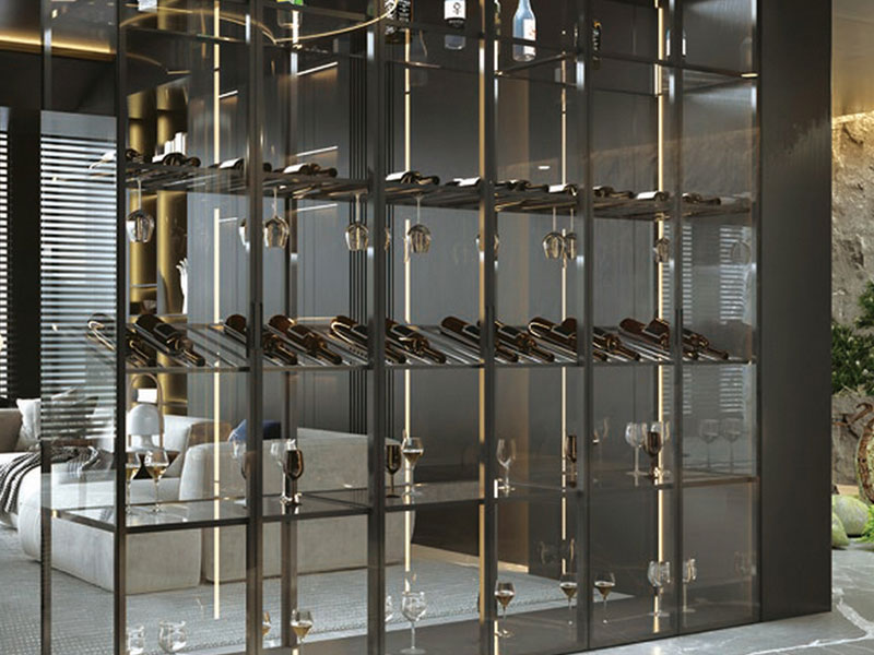 Create the Perfect Storage Space: Glass Wardrobes, Metal Cabinets, and Modern Open Closet Systems